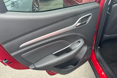 ME73NYP Mg Motor Uk Zs 130kW Trophy EV 51kWh 5dr Auto Thumbnail #16