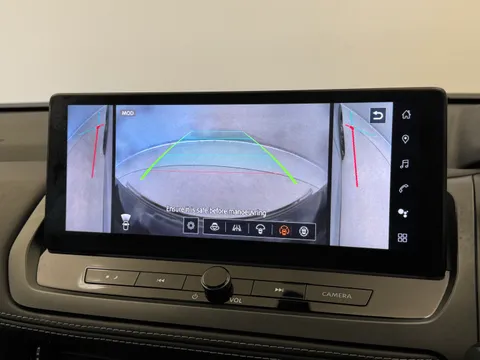 DL25KXF Nissan Qashqai 1.3 DiG-T MH N-Connecta 5dr Thumbnail #23