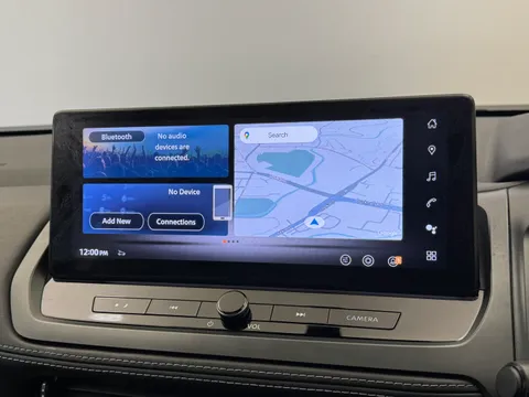 DL25KXF Nissan Qashqai 1.3 DiG-T MH N-Connecta 5dr Thumbnail #25