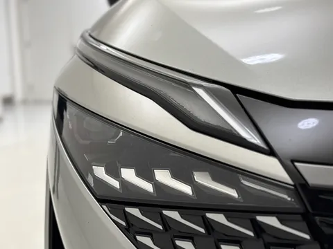 DL25KXF Nissan Qashqai 1.3 DiG-T MH N-Connecta 5dr Thumbnail #31