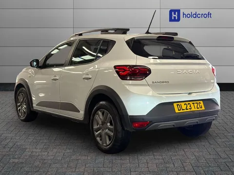 DL23TZG Dacia Sandero Stepway 1.0 TCe Expression 5dr Thumbnail #3