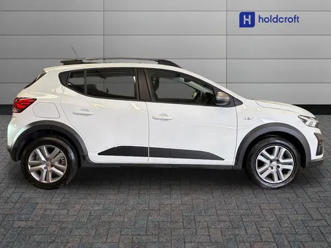 DL23TZG Dacia Sandero Stepway 1.0 TCe Expression 5dr Thumbnail #6