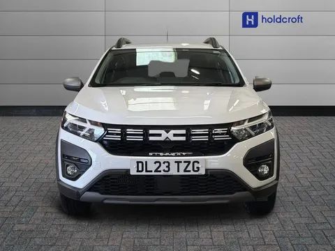 DL23TZG Dacia Sandero Stepway 1.0 TCe Expression 5dr Thumbnail #8