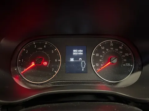 DL23TZG Dacia Sandero Stepway 1.0 TCe Expression 5dr Thumbnail #12