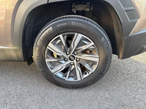 BF72GGA Hyundai Tucson 1.6 TGDi Hybrid 230 SE Connect 5dr 2WD Auto Thumbnail #26