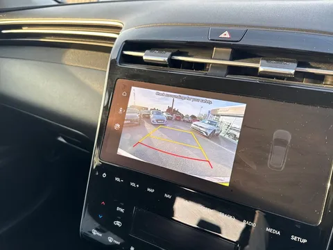 BF72GGA Hyundai Tucson 1.6 TGDi Hybrid 230 SE Connect 5dr 2WD Auto Thumbnail #31