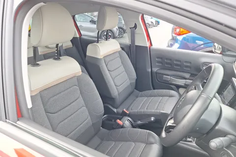 SL22NKG Citroën C3 1.2 PureTech Shine Plus 5dr Thumbnail #35