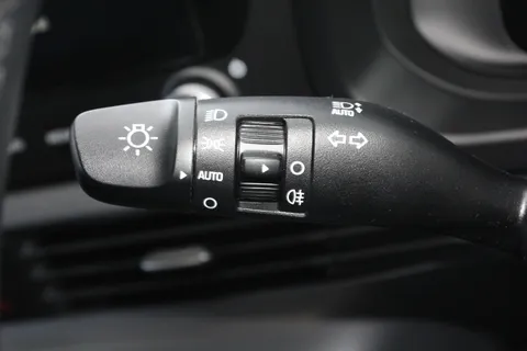 MD75NFE Hyundai i20 1.0T GDi Premium 5dr Thumbnail #21