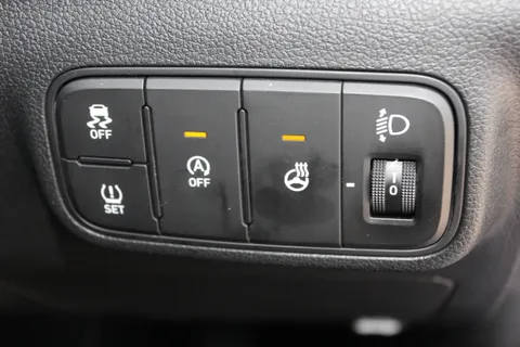 MD75NJU Hyundai i20 1.0T GDi Premium 5dr Thumbnail #17