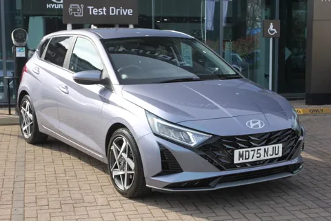MD75NJU Hyundai i20 1.0T GDi Premium 5dr Thumbnail #2