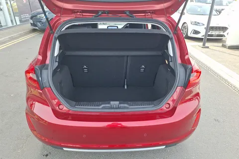 NX21OMV Ford Fiesta 1.0 EcoBoost Hybrid mHEV 125 Vignale Edition 5dr Thumbnail #20