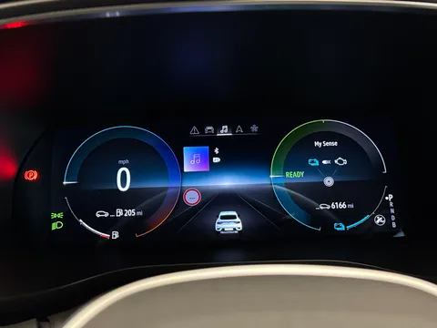 LY72MGE Renault ARKANA 1.6 E-Tech full hybrid 145 Engineered 5dr Auto Thumbnail #19