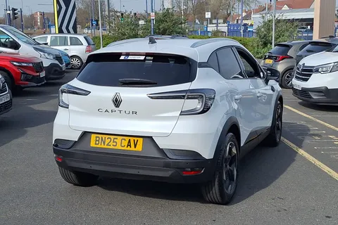 BN25CAV Renault Captur 1.0 TCE 90 Techno 5dr Thumbnail #17