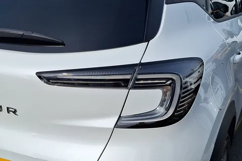 BN25CAV Renault Captur 1.0 TCE 90 Techno 5dr Thumbnail #18