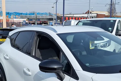 BN25CAV Renault Captur 1.0 TCE 90 Techno 5dr Thumbnail #25