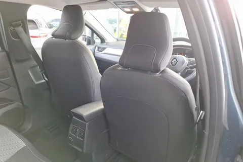 BP22DDU Renault Captur 1.0 TCE 90 Limited 5dr Thumbnail #36