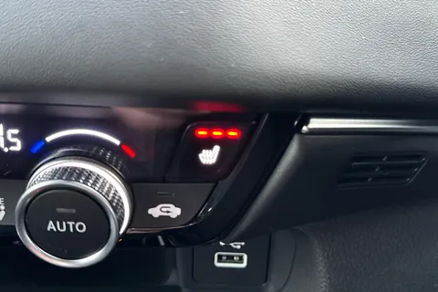 DF23CCV Honda Hr-V 1.5 eHEV Advance 5dr CVT Thumbnail #19