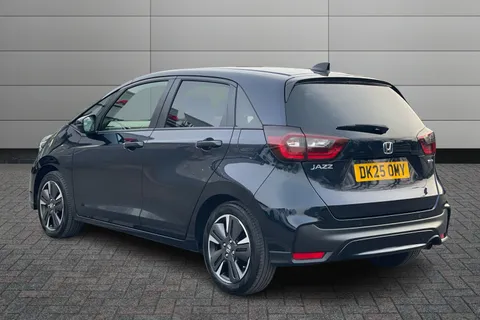DK25OMY Honda Jazz 1.5 i-MMD Hybrid Advance 5dr eCVT Thumbnail #4