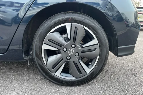 DK25OMY Honda Jazz 1.5 i-MMD Hybrid Advance 5dr eCVT Thumbnail #16