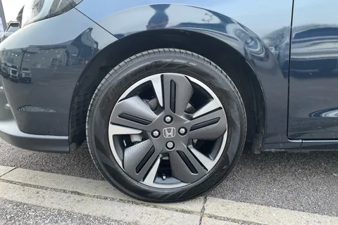 DK25OMY Honda Jazz 1.5 i-MMD Hybrid Advance 5dr eCVT Thumbnail #17