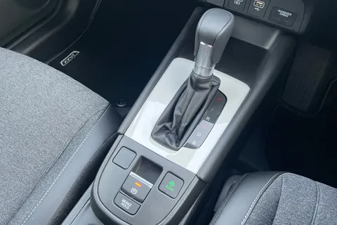 DK25OMY Honda Jazz 1.5 i-MMD Hybrid Advance 5dr eCVT Thumbnail #25