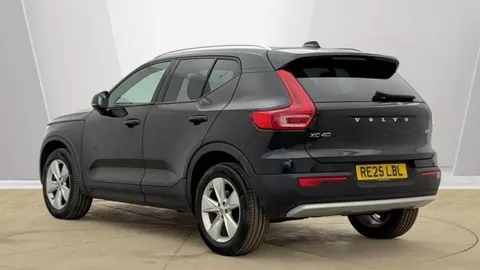 RE25LBL Volvo XC40 2.0 B3P Core 5dr Auto Thumbnail #5