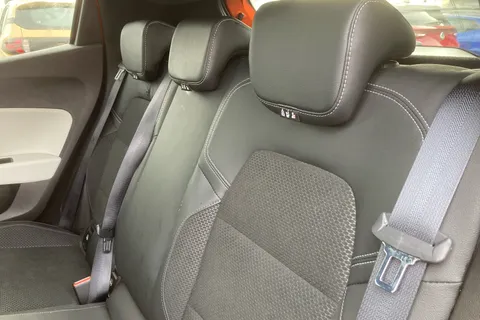 BT70LFZ Renault Clio 1.0 TCe 100 S Edition 5dr Thumbnail #10