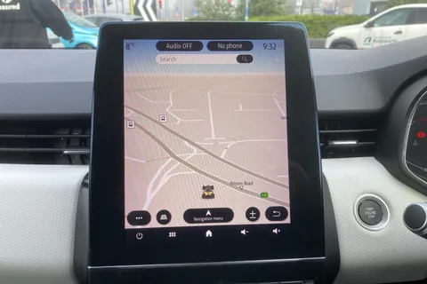 BT70LFZ Renault Clio 1.0 TCe 100 S Edition 5dr Thumbnail #18