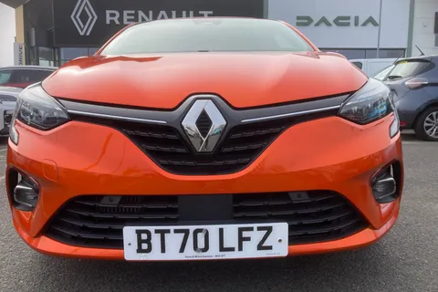 BT70LFZ Renault Clio 1.0 TCe 100 S Edition 5dr Thumbnail #28
