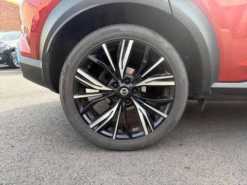 DM21FOA Nissan Juke 1.0 DiG-T 114 Tekna+ 5dr Thumbnail #9