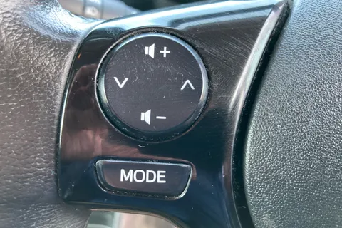 DF19ADV Toyota AYGO 1.0 VVT-i X-Cite 5 5dr Thumbnail #14