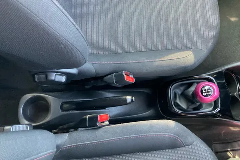 DF19ADV Toyota AYGO 1.0 VVT-i X-Cite 5 5dr Thumbnail #20