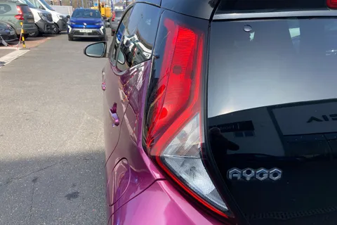 DF19ADV Toyota AYGO 1.0 VVT-i X-Cite 5 5dr Thumbnail #27