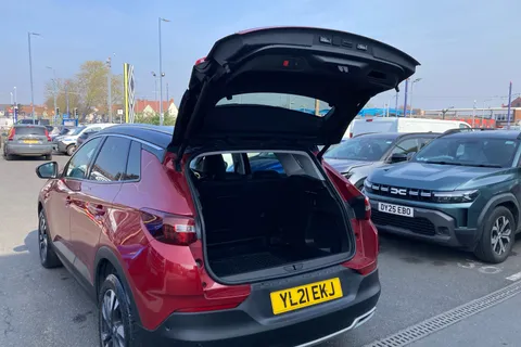 YL21EKJ Vauxhall Grandland X 1.2 Turbo Griffin Edition 5dr Thumbnail #26