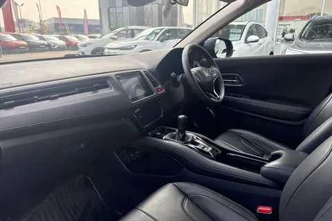 2 of 23 for Honda Hr-V 1.5 i-VTEC Black Edition 5dr