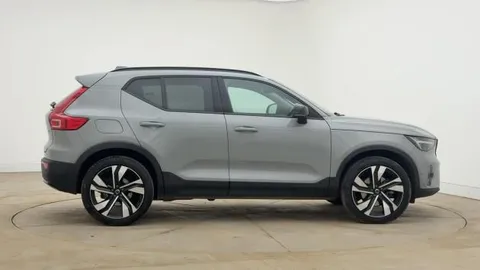 RA74CVF Volvo XC40 2.0 B4P Ultra Dark 5dr Auto Thumbnail #2