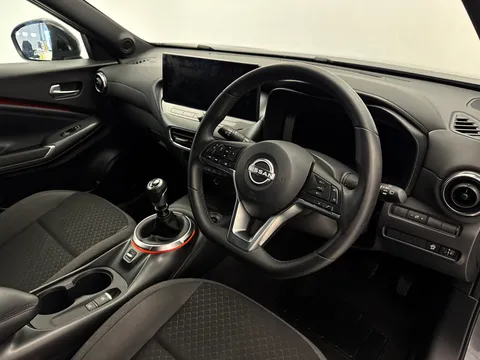 DV74ODP Nissan Juke 1.0 DiG-T N-Connecta 5dr Thumbnail #20