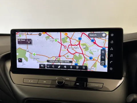 DV74ODP Nissan Juke 1.0 DiG-T N-Connecta 5dr Thumbnail #24