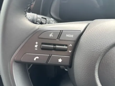 DV75ACZ Hyundai Bayon 1.0 TGDi Advance 5dr Thumbnail #24