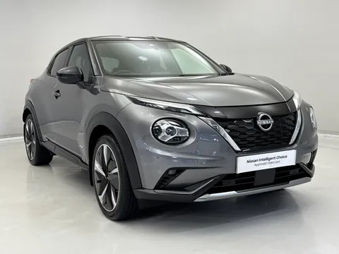 DS23HKN Nissan Juke 1.6 Hybrid Tekna+ 5dr Auto Thumbnail #2
