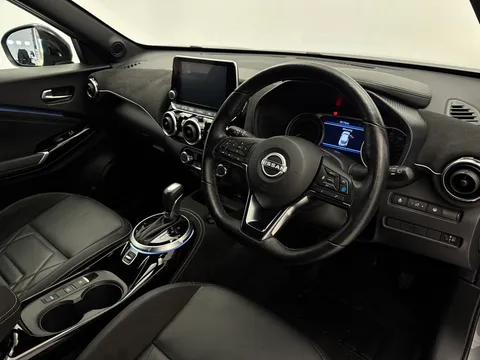 DS23HKN Nissan Juke 1.6 Hybrid Tekna+ 5dr Auto Thumbnail #21