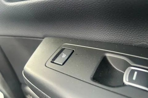 DK75NNO Honda CR-V 2.0 ePHEV Advance Tech 5dr eCVT Thumbnail #14