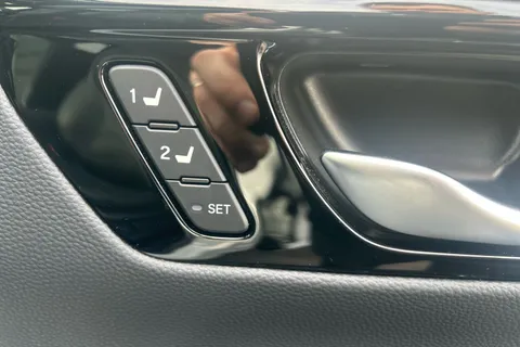 DK75NNO Honda CR-V 2.0 ePHEV Advance Tech 5dr eCVT Thumbnail #25