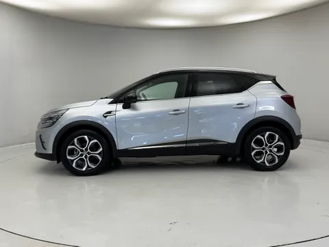 DL73ZRU Renault Captur 1.6 E-Tech full hybrid 145 Techno 5dr Auto Thumbnail #4