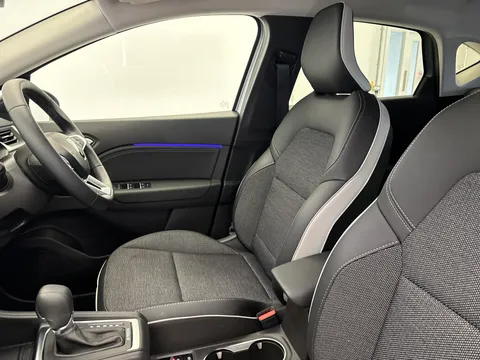 DL73ZRU Renault Captur 1.6 E-Tech full hybrid 145 Techno 5dr Auto Thumbnail #13