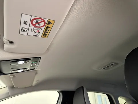 DL73ZRU Renault Captur 1.6 E-Tech full hybrid 145 Techno 5dr Auto Thumbnail #14