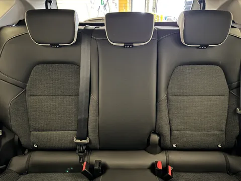 DL73ZRU Renault Captur 1.6 E-Tech full hybrid 145 Techno 5dr Auto Thumbnail #16