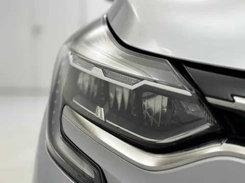 DL73ZRU Renault Captur 1.6 E-Tech full hybrid 145 Techno 5dr Auto Thumbnail #32