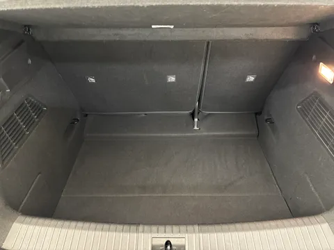 YB74LHZ Renault Megane E-Tech EV60 160kW Techno Comfort Range 60kWh 5dr Auto Thumbnail #9