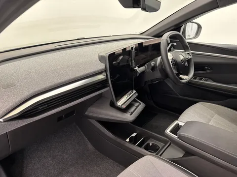 YB74LHZ Renault Megane E-Tech EV60 160kW Techno Comfort Range 60kWh 5dr Auto Thumbnail #12